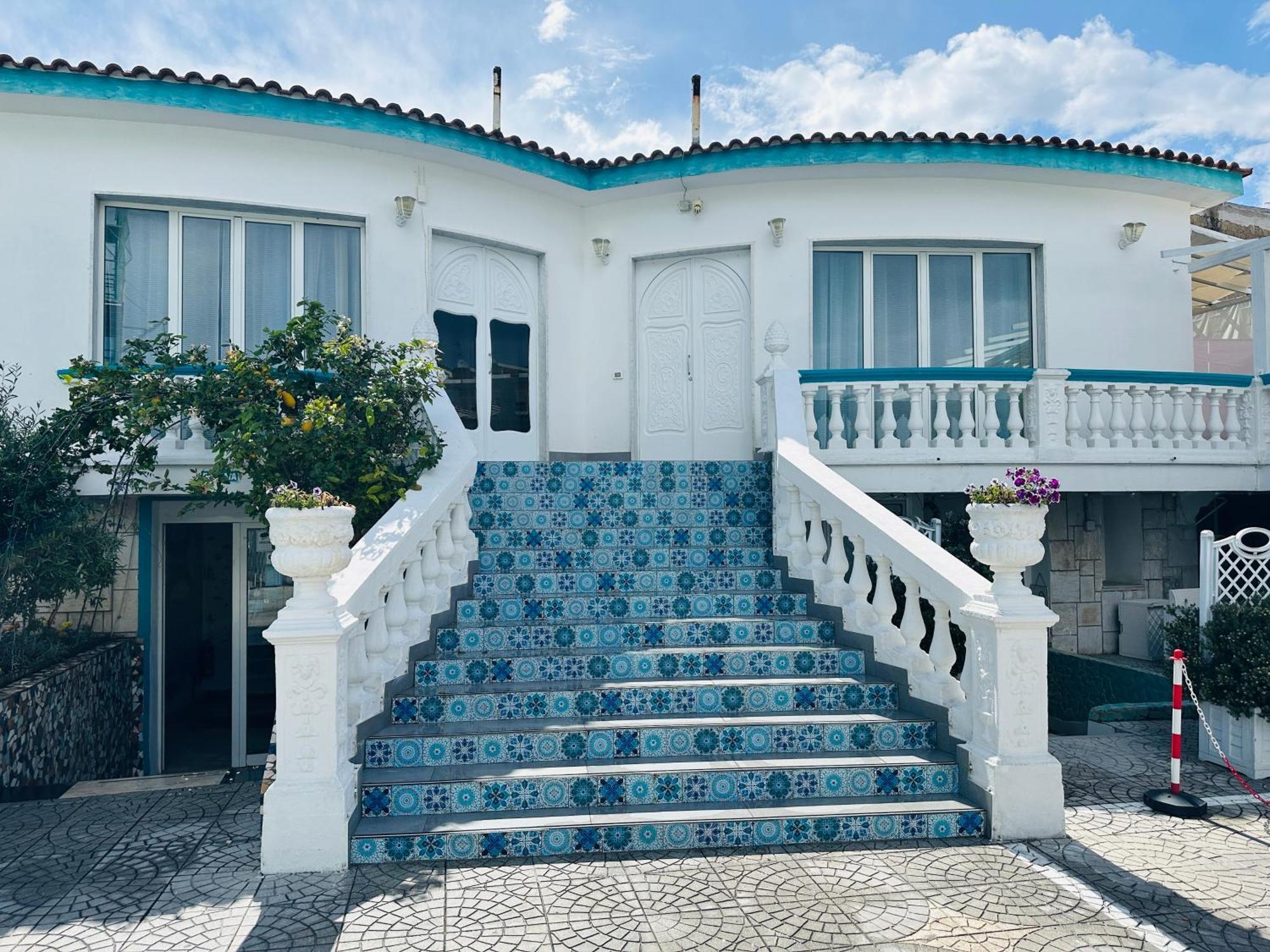 Residence R&B Tyrrhenum Monte di Procida Exterior foto
